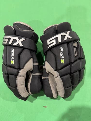 Black Medium Goalie STX Cell vi Lacrosse Gloves (Used)