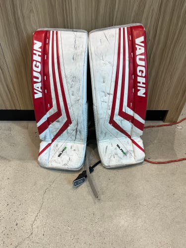 Red 24" Youth Vaughn Ventus SLR2 Goalie Leg Pads (Used)