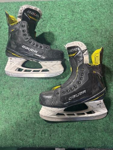 Intermediate Bauer Supreme M4 Hockey Skates (Fit 1) Size 6 (Used)