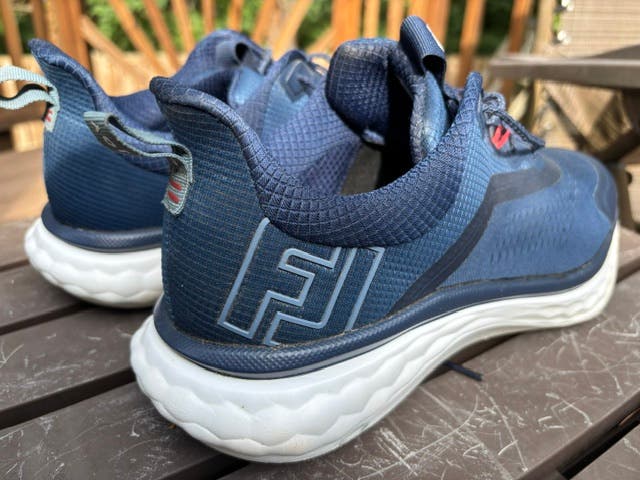 Men's FootJoy Quantum Spikeless Golf Shoes – Navy/White/Red