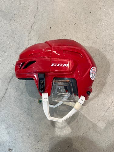 Red Small CCM FitLite 90 Helmet (Used)