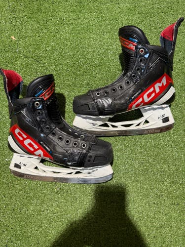 CCM JetSpeed Control Hockey Skates | Size 5.5 Regular