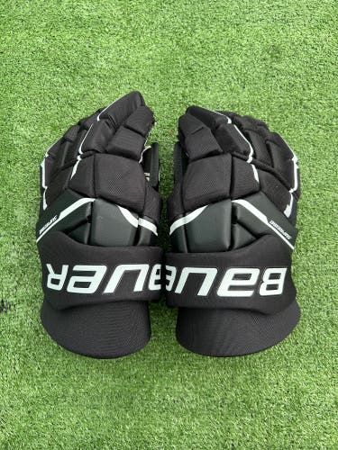 14" Senior Bauer Supreme M3 Gloves