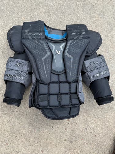 Intermediate Large Bauer Elite Goalie Chest Protector (Used)