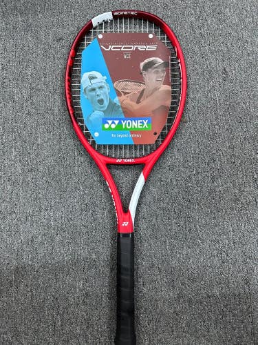Yonex Vcore Ace Tennis Racquet Grip 4 1/8 Red 16x20