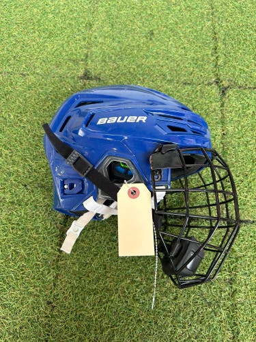 Blue Large Bauer Re-Akt 155 Helmet (Used)