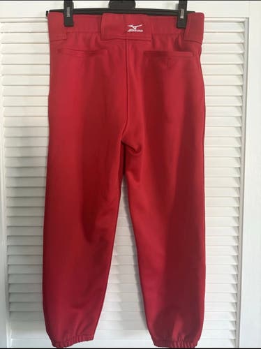 Mizuno Women Red Softball Pants Elastic Bottom size Medium (used)