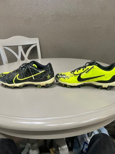 Black Men's Size M 11.0 (W 12.0) Adult Nike Nike alpha huarache elite 4 Turf Cleats (Used)