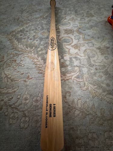 2016 Louisville Slugger Genuine Maple Series Bat (-5) 31 oz 34" (Used)
