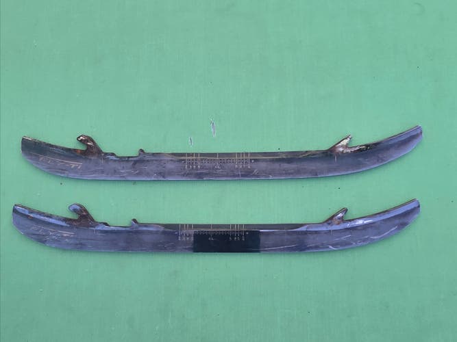 Bauer Fly-Ti Replacement Steel Blades 238 mm