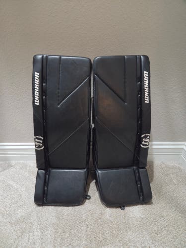 26" Warrior Ritual G6 E+ Goalie Leg Pads (Used)