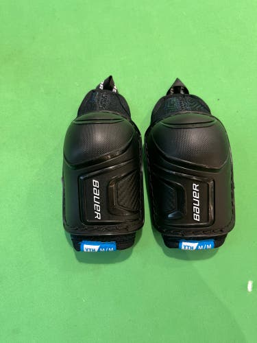 Youth Medium Bauer X Elbow Pads (Used)