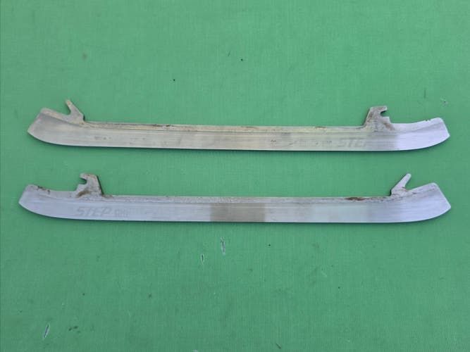CCM Step Steel Goalie Replacement Steel Blades 282 mm