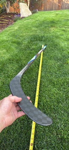Youth Bauer Vapor Flylite Left Hand Hockey Stick P92 (Used) 20 flex