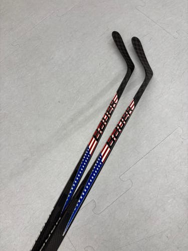 2 Pack Intermediate Bauer Custom Hockey Stick Left Hand P92 50 Flex