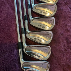 Men's 2002 Mizuno MP-30 Right Handed Iron Set Regular Flex (Used)