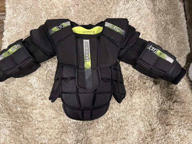 Small 2023 Warrior Ritual X4 Pro Goalie Chest Protector (Used)