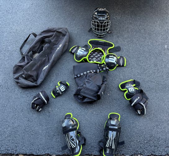 Winnwell Starter Kit (Used) with CCM helmet