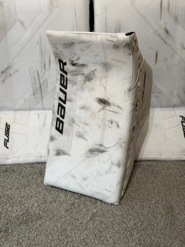 USED Bauer Fuse Senior Blocker - White