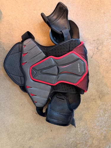 Small Junior Bauer Vapor Shoulder Pads (Used)