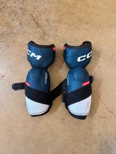 Junior Medium CCM Next Elbow Pads (Used)
