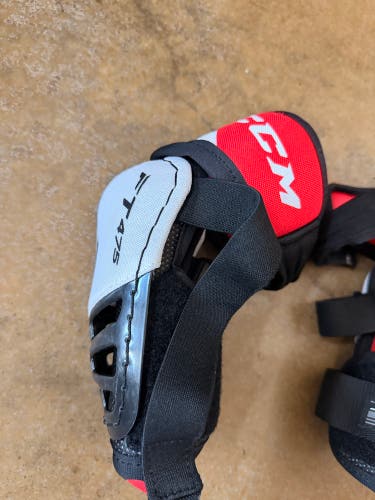 Junior Medium CCM JetSpeed FT475 Elbow Pads (Used)
