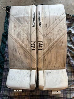 32" Warrior Ritual G6 E+ Goalie Leg Pads (Used)