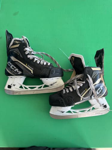 Senior CCM Tacks AS-570 Hockey Skates 8.5 (Used)