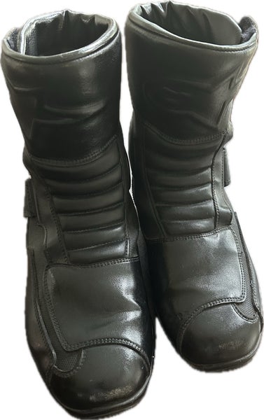 Black Size M 9.0 (W 10.0) Alpinestars (Used)