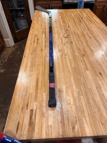 Junior CCM Ribcor Trigger 8 Pro Left Hand Hockey Stick P88 40 Flex (Used)