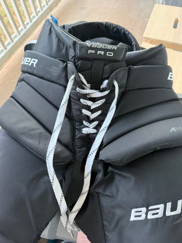 Senior Small Bauer Pro Hockey Goalie Pants Pro Stock (Used)