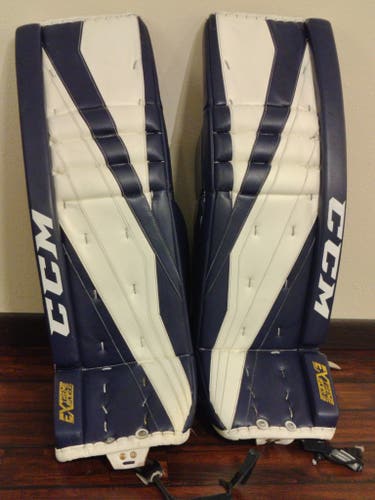 35" or 36" CCM Extreme Flex 3 Pro Goalie Leg Pads Pro Stock (Used)