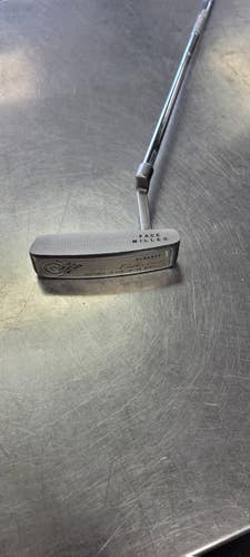 Used Cleveland CLASSIC 1 Mens Putter RH 11497-S000161928