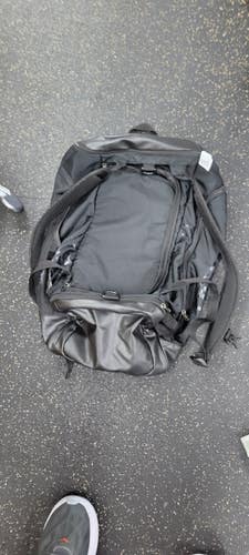 Used Battle Sports Football duffle 11497-S000161889