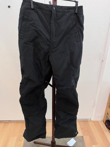 Black Lands End Unisex Youth Size 18 Ski Pants (Used)