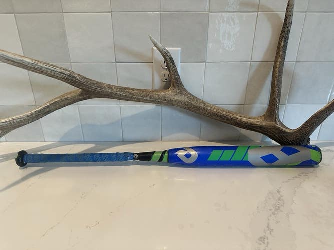 Demarini CF8 Insane 33/23 (-10) Fastpitch Softball Bat