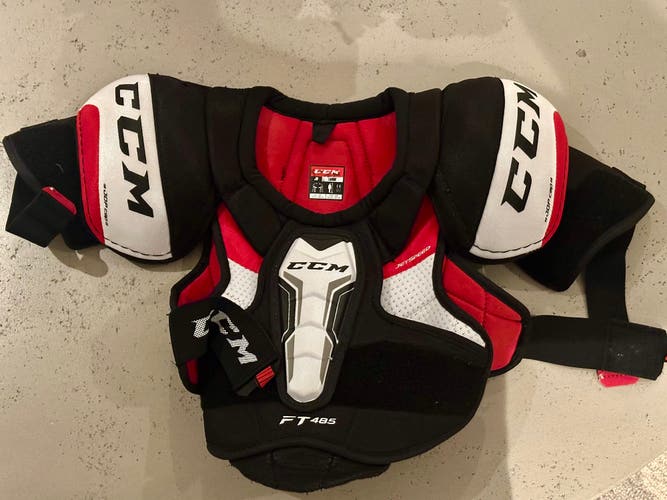Large Junior CCM JetSpeed FT485 Shoulder Pads (Used)