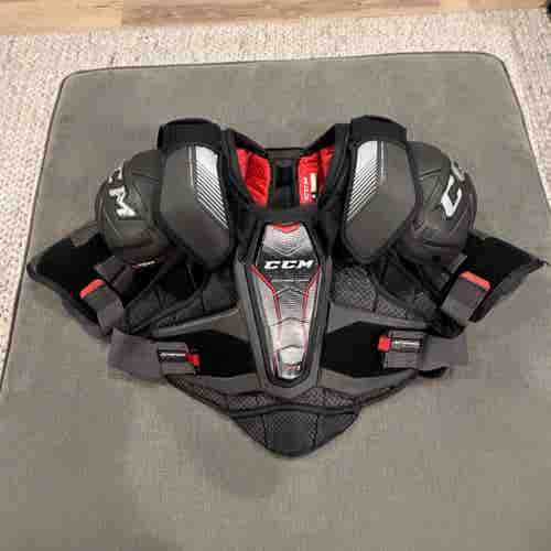 Men's Large Senior CCM JetSpeed FT1 Shoulder Pads (Used)