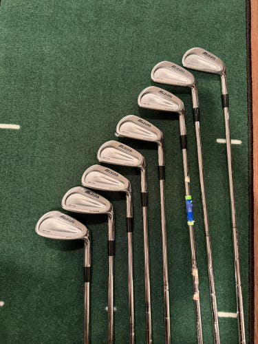 Men's 2007 Mizuno MP-60 Right Handed Iron Set Regular Flex 8 Pieces (Used)