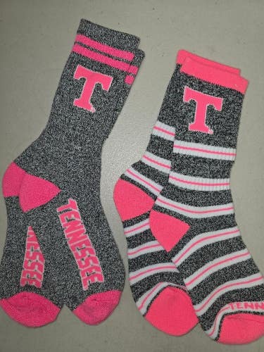 ST32 Mens NCAA TENNESSEE VOLUNTEERS Crew Socks Lot of 2 Pair MEDIUM New