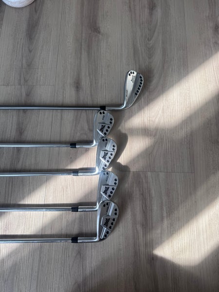 PXG 311 Right Handed Iron Set (Used)