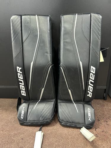Junior Medium (28"+) Bauer GSX Goalie Leg Pads (Used)
