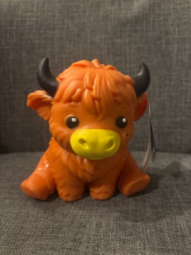 Squishy Highland Cow Squeezy Fidget Light Brown New with Tags
