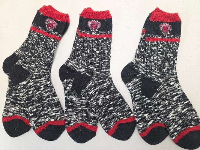 ST1 Mens NCAA CENTRAL WASHINGTON WILDCATS Crew Socks Lot of 3 Pair LARGE New