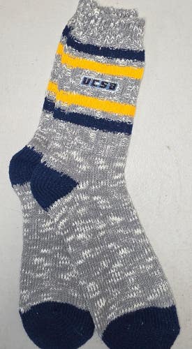 ST1 Mens NCAA UCSB GAUCHO Crew Socks Lot of 1 Pair LARGE New