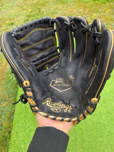 RH Rawlings R9 Baseball Glove 12" (Used)