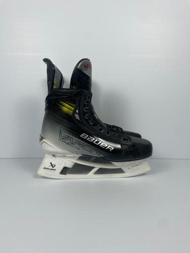 Used Size 9.5 Fit 1 Senior Bauer Vapor Hyperlite 2 Hockey Skates