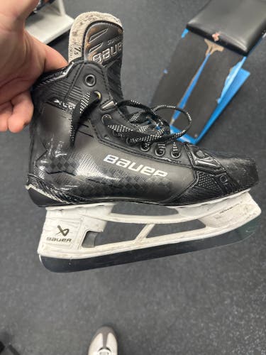 Bauer Supreme Shadow Hockey Skates 7.5 (Used) w/ back up steel (1 fly x & 1 fly ti)& aetrex footbed