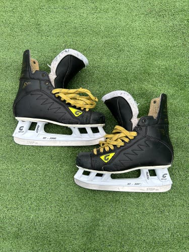 Senior Graf Supra 704 Hockey Skates | Size 10.5 + Step Steel