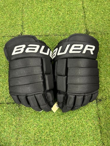 Black Senior Bauer Pro Team Gloves 13" (Used)